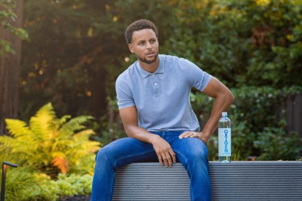 Stephen Curry becomes owner of water brand Oxigen