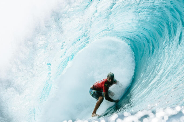 World Surf League names Apple Watch as official wearable equipment