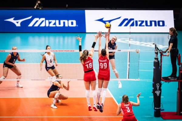 Volleyball World partners Mizuno to expand globally